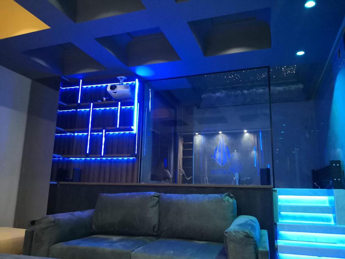 Pentlux - Spa Penthouse In The Heart Of Skopje Exterior foto