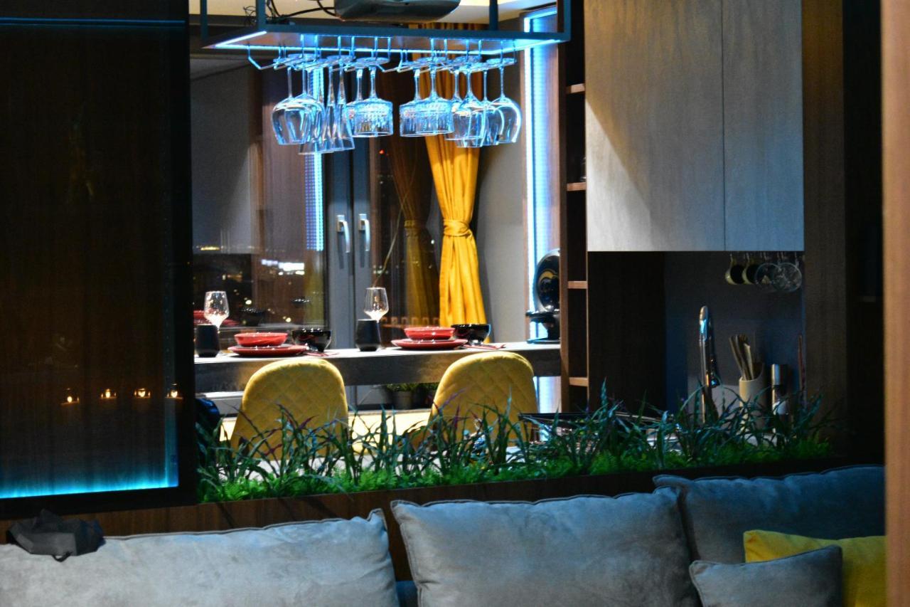 Pentlux - Spa Penthouse In The Heart Of Skopje Exterior foto